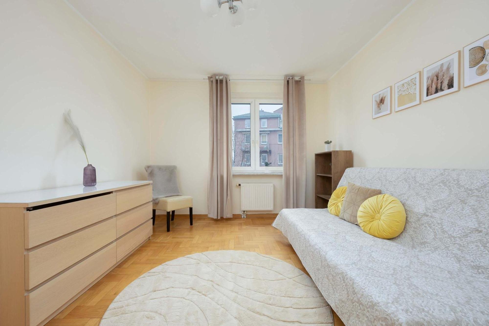 Apartament Spacious 4-bedroom By Renters *